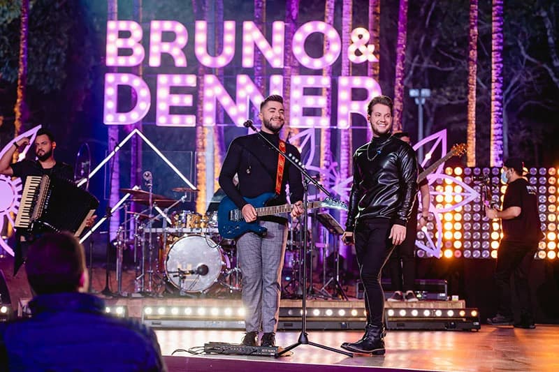 Bruno e Denner lançam segundo EP da dupla com 6 novas músicas nesta sexta-feira (28) — foto de divulgação